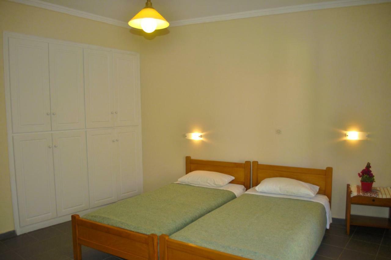 Apartment Yannis On Agios Gordios In Corfu