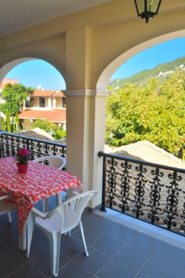 Apartment Yannis On Agios Gordios In Corfu